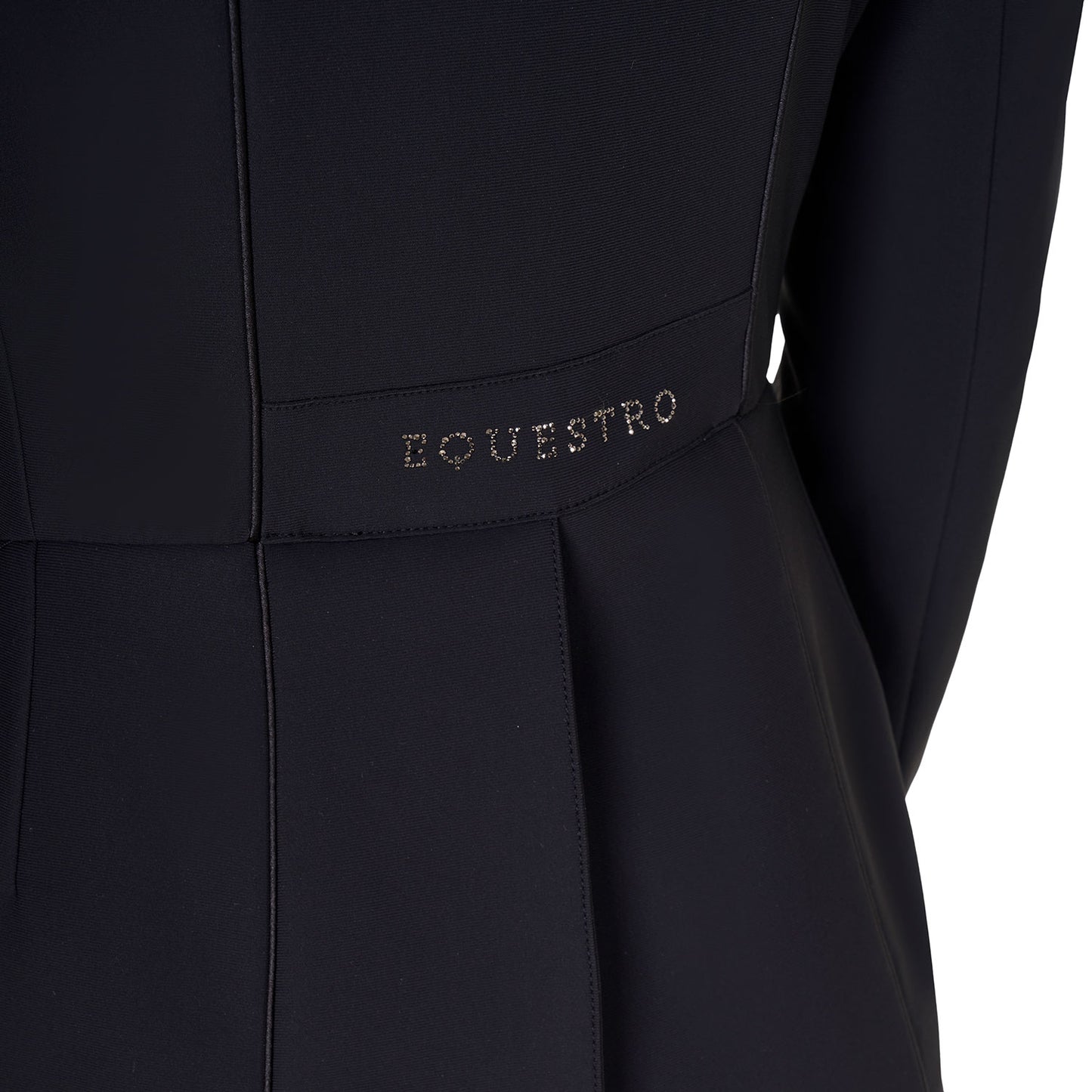 Frac Strass - Equestro AW 25