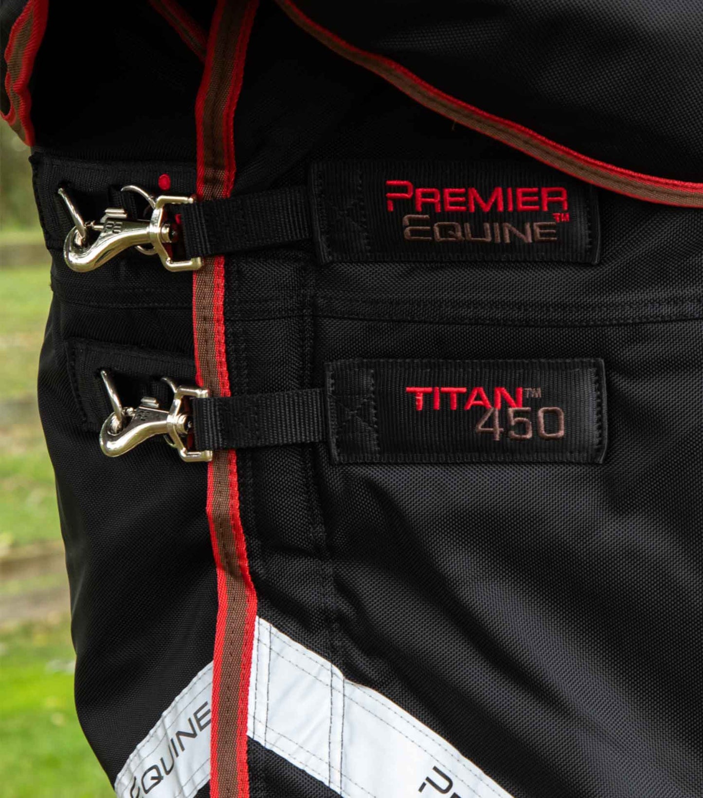 Couverture imperméable, Titan 450gr cou-amovible - Premier Equine