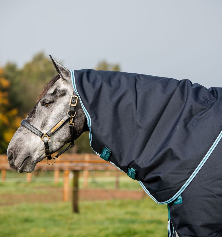 Couverture Amigo Bavo Plus 12, 250gr Navy/Aqua - Horseware