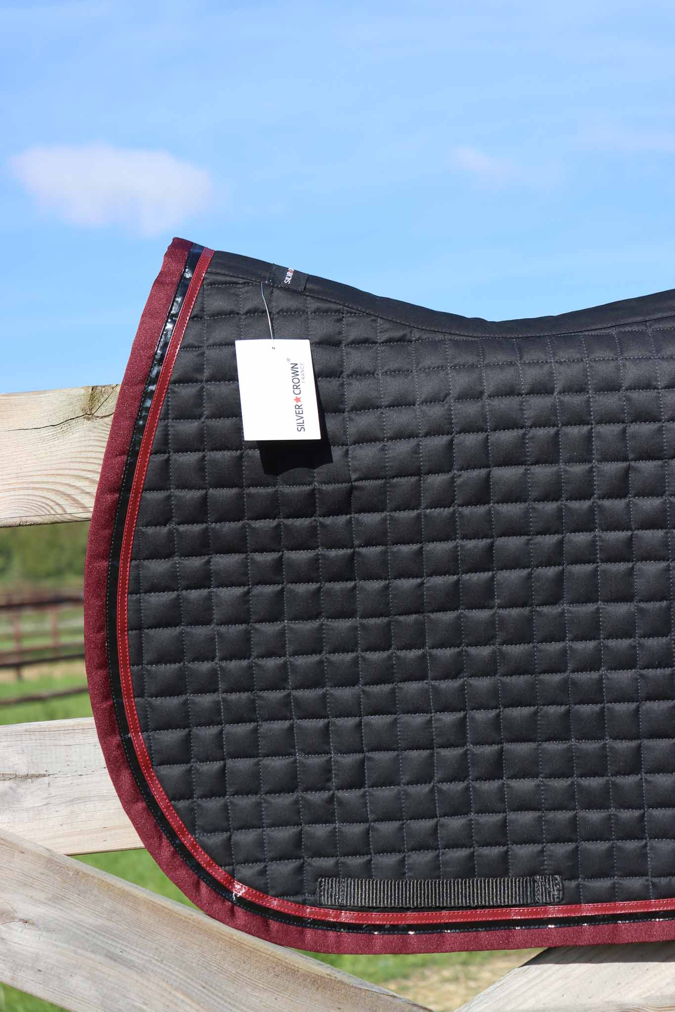 Schmale US-Schabracke Black / Garnet - Silver Crown