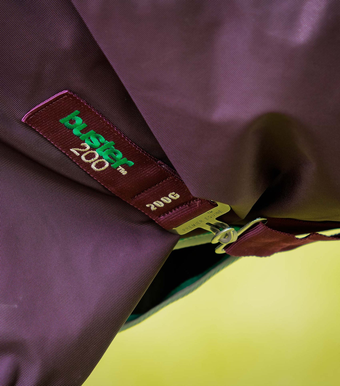 Couverture imperméable, Buster 200gr cou-amovible - Premier Equine