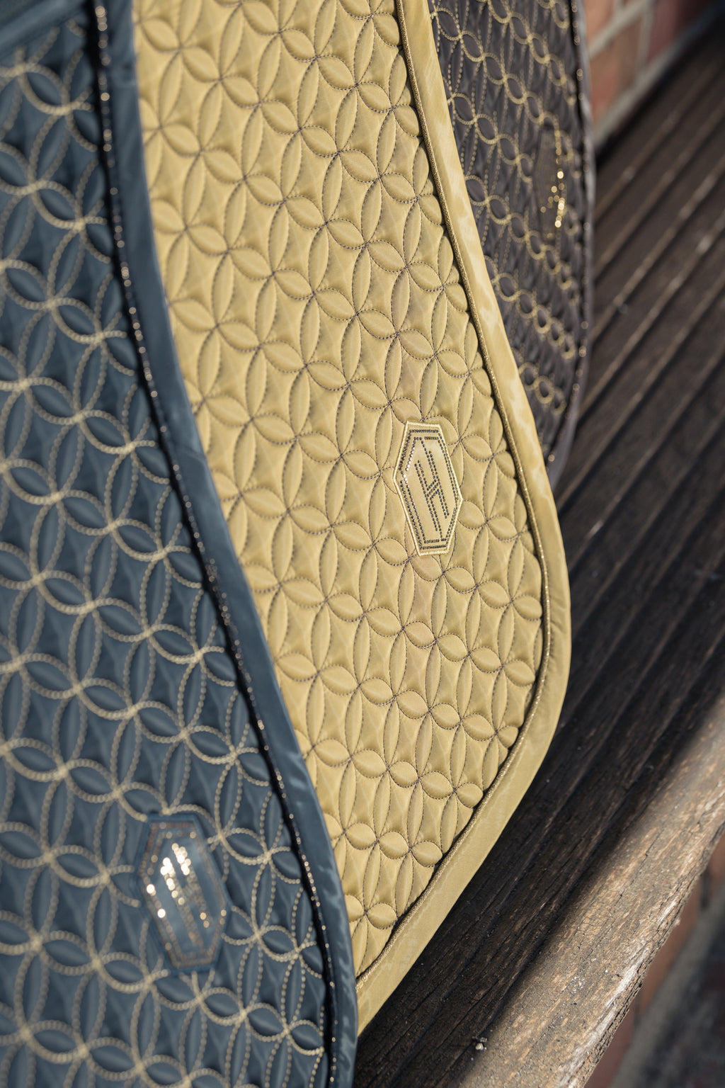 Tapis de selle Highgloss Contrast - Eskadron Héritage 25/26