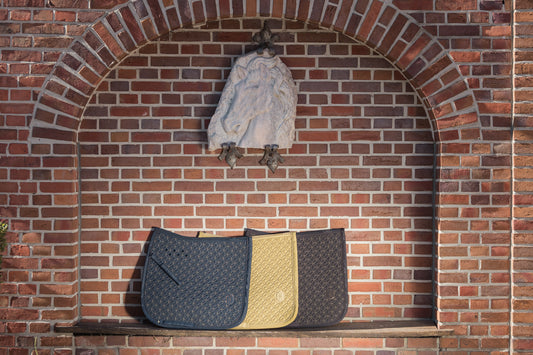 Tapis de selle Highgloss Contrast - Eskadron Héritage 25/26