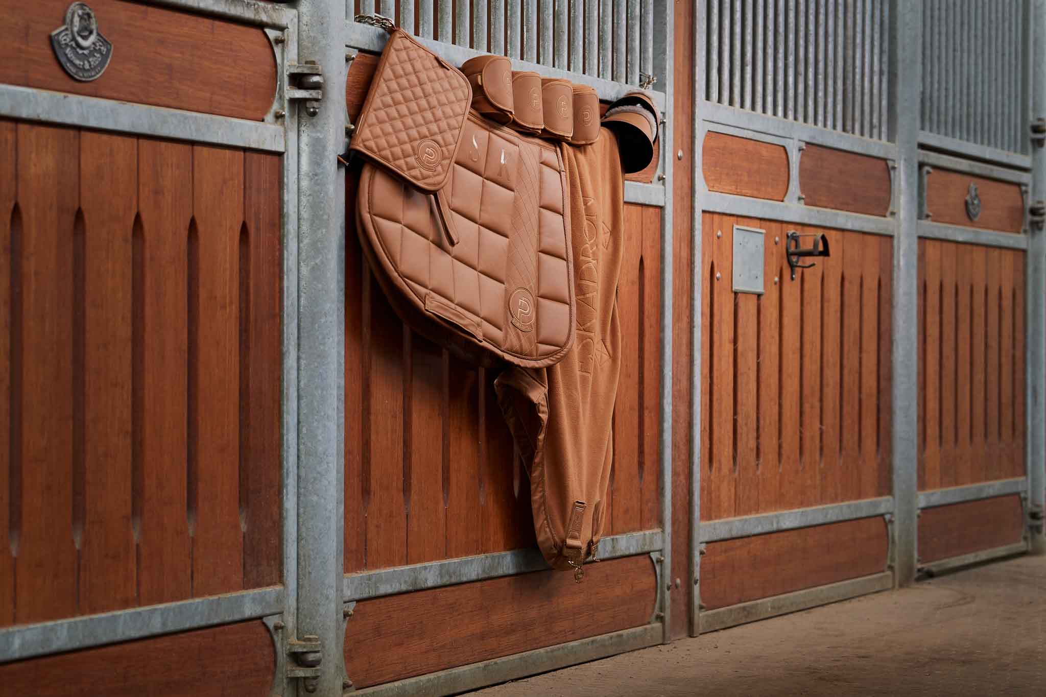 Tapis de selle Big Square, Cognac - Eskadron Platinum