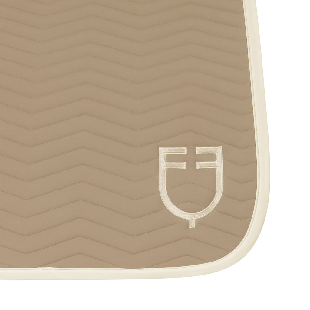 Equestro Tapis respirant Wave Quilting SS 26