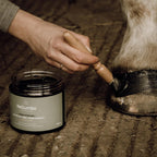 Baume natural pour sabots, noir intense - Nellumbo