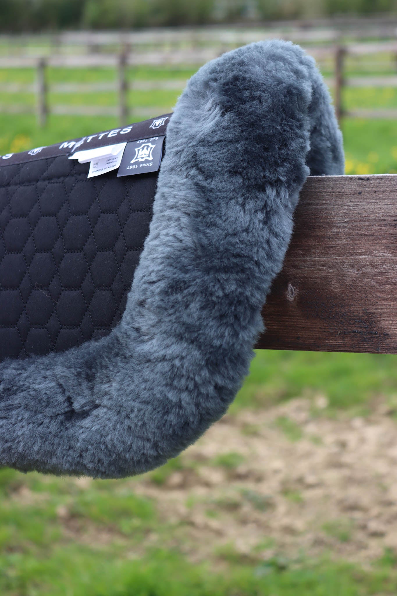 Amortisseur Noir, mouton gris foncé - Mattes