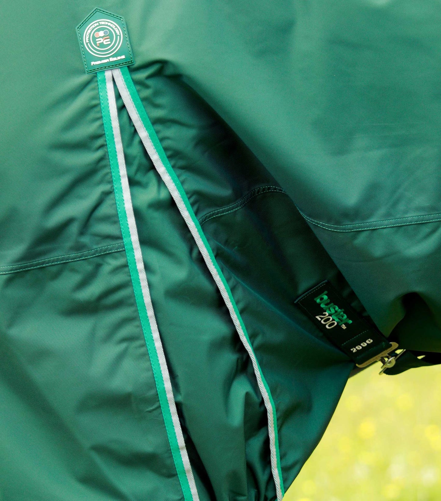 Couverture imperméable, Buster 200gr cou-amovible - Premier Equine