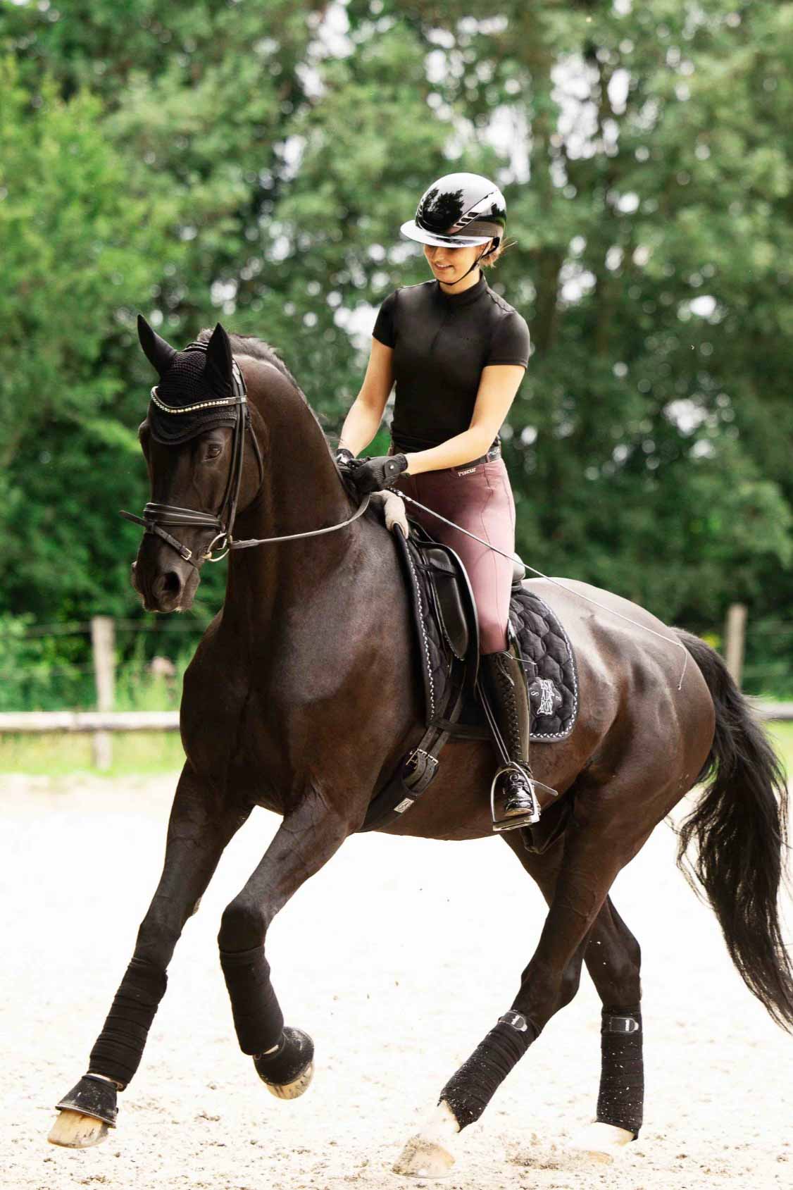 Casque d'équitation AirLuxe CHROME, Shiny Black - ABUS Pikeur