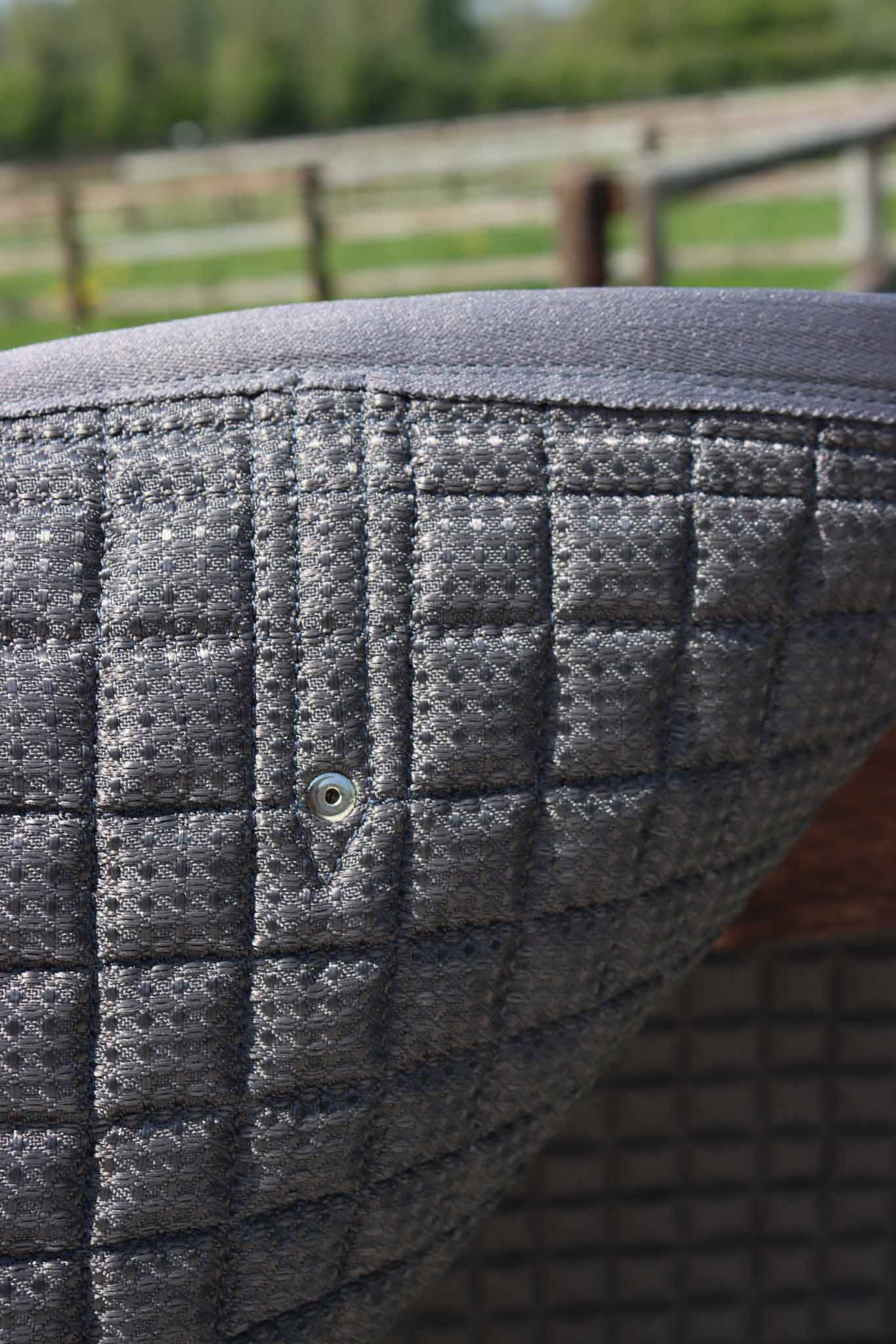Slim US Saddle Pad Black/Rose Gold/Garnet/Grey - Silver Crown